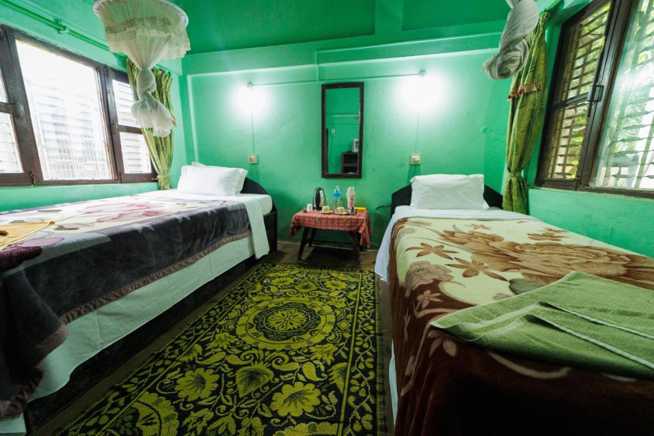 Chitwan Gaida Lodge - Animal Lovers & Birdwatchers Paradise سوراها المظهر الخارجي الصورة