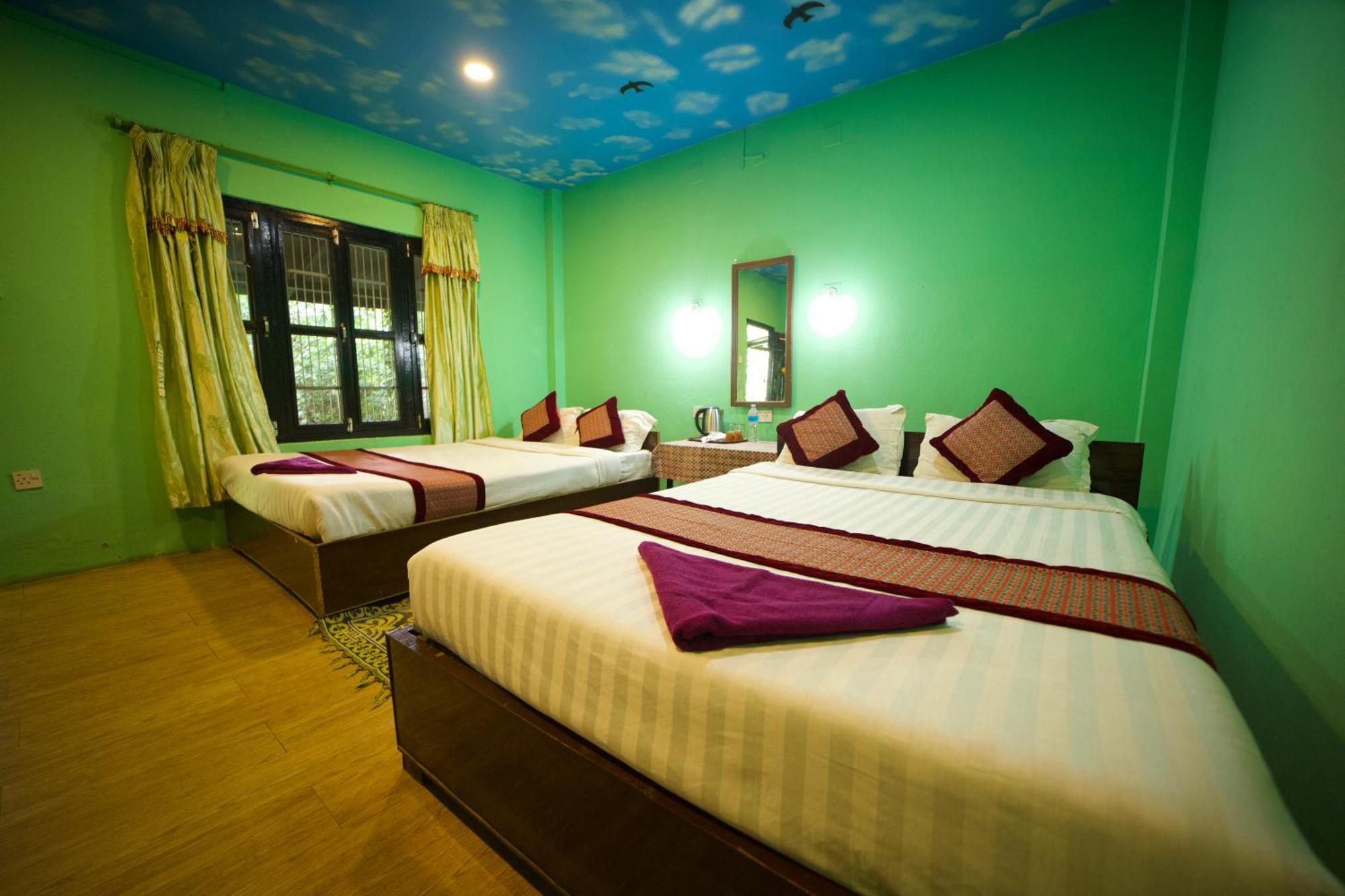 Chitwan Gaida Lodge - Animal Lovers & Birdwatchers Paradise سوراها المظهر الخارجي الصورة