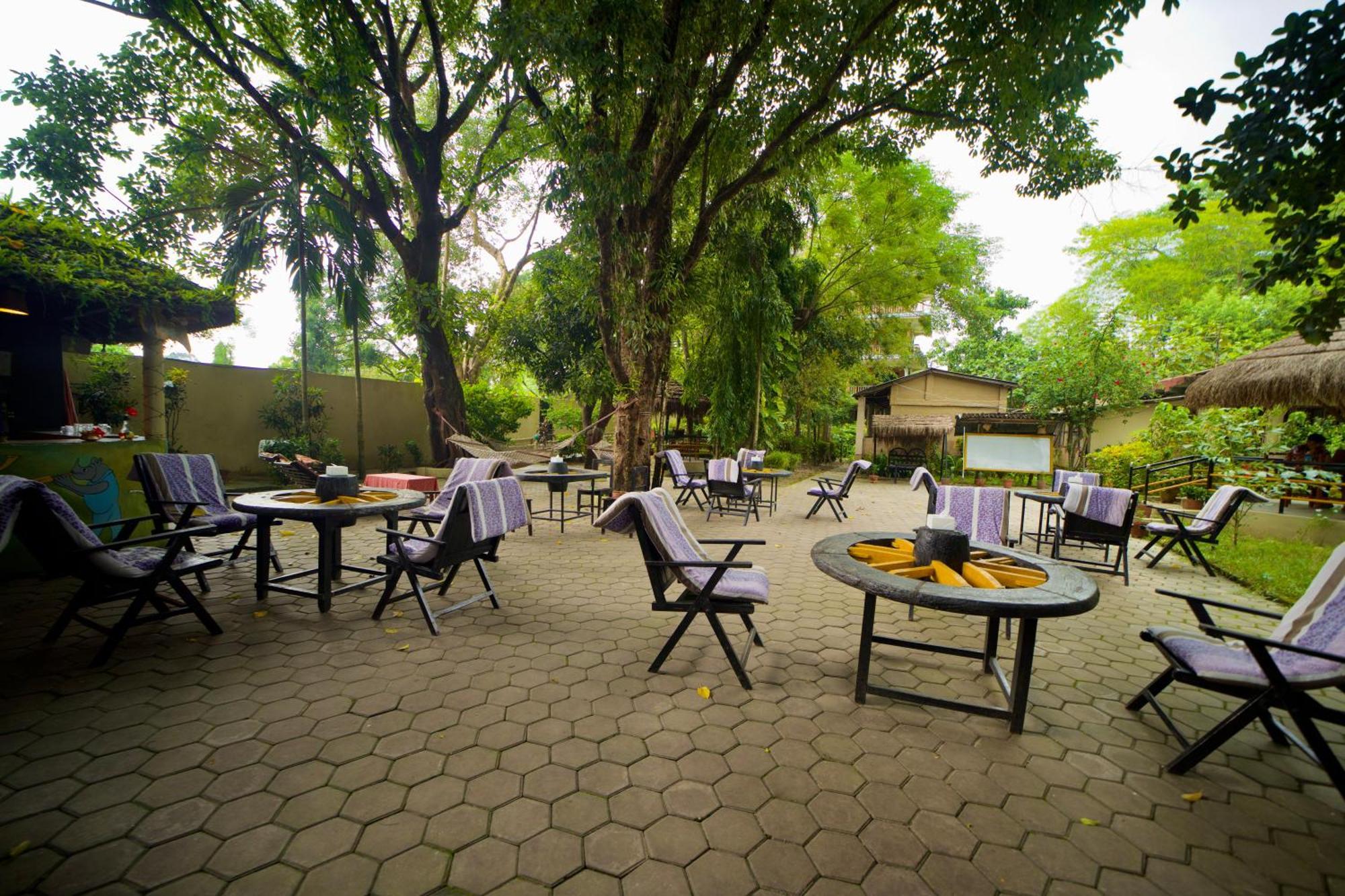 Chitwan Gaida Lodge - Animal Lovers & Birdwatchers Paradise سوراها المظهر الخارجي الصورة