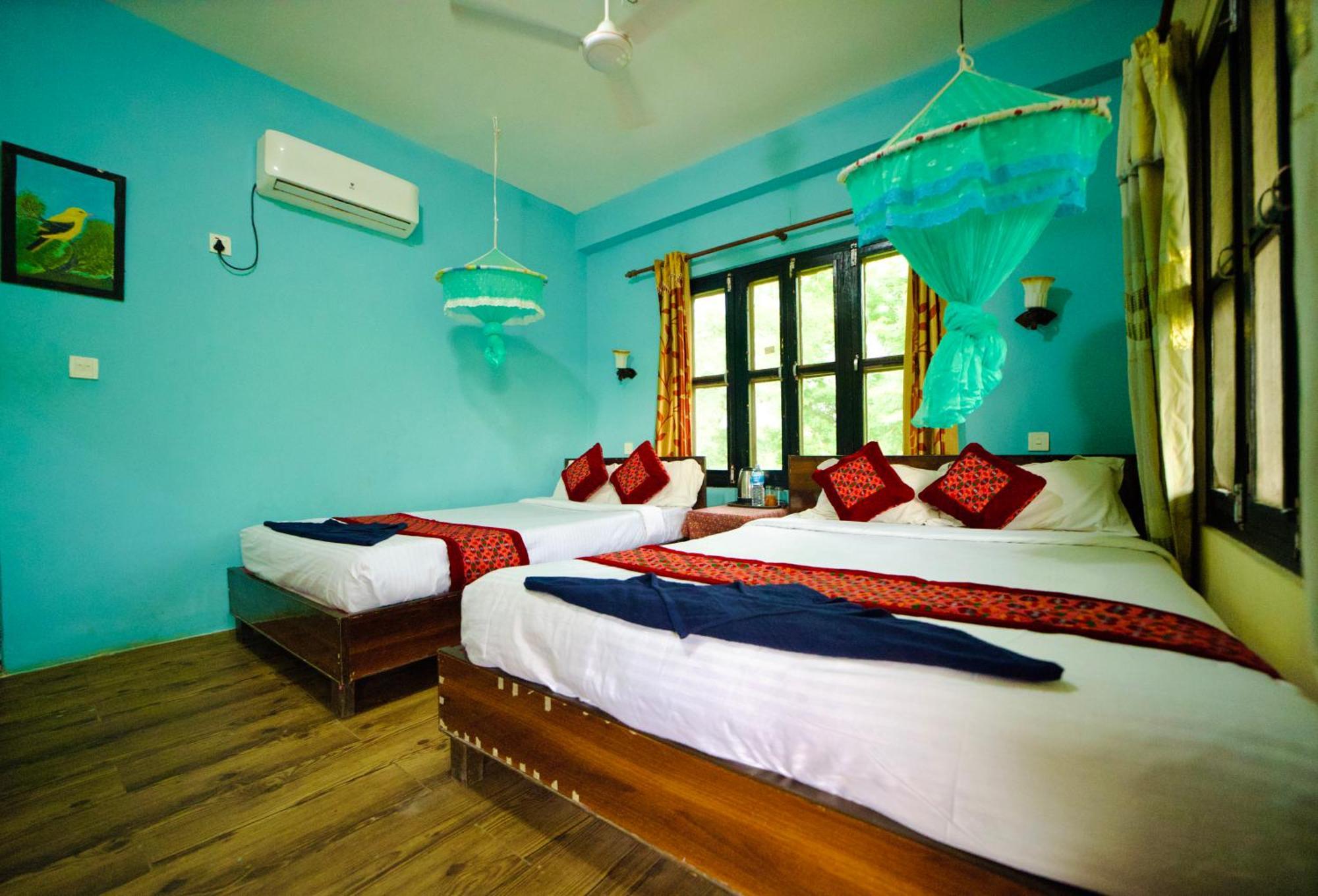 Chitwan Gaida Lodge - Animal Lovers & Birdwatchers Paradise سوراها المظهر الخارجي الصورة