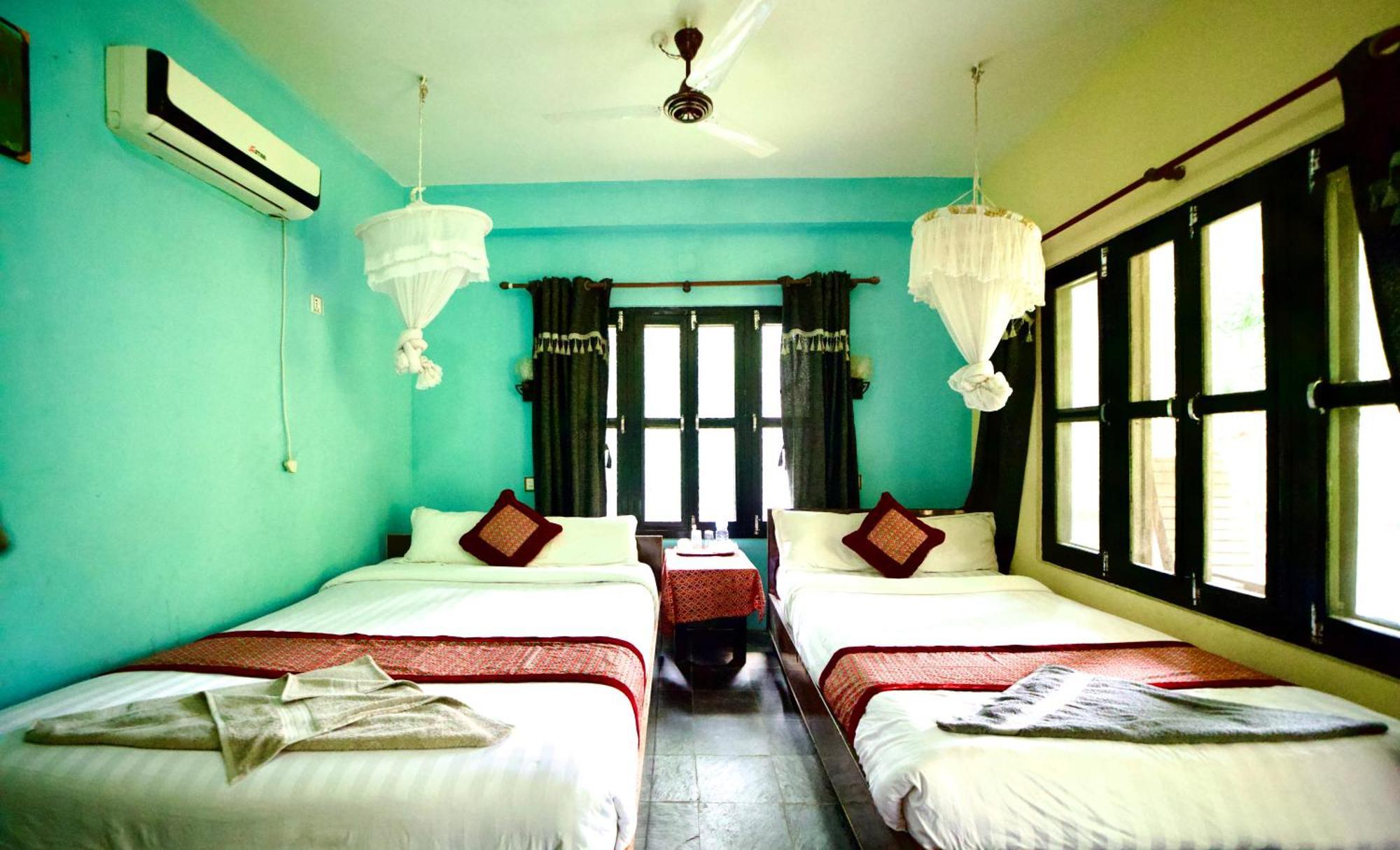 Chitwan Gaida Lodge - Animal Lovers & Birdwatchers Paradise سوراها المظهر الخارجي الصورة