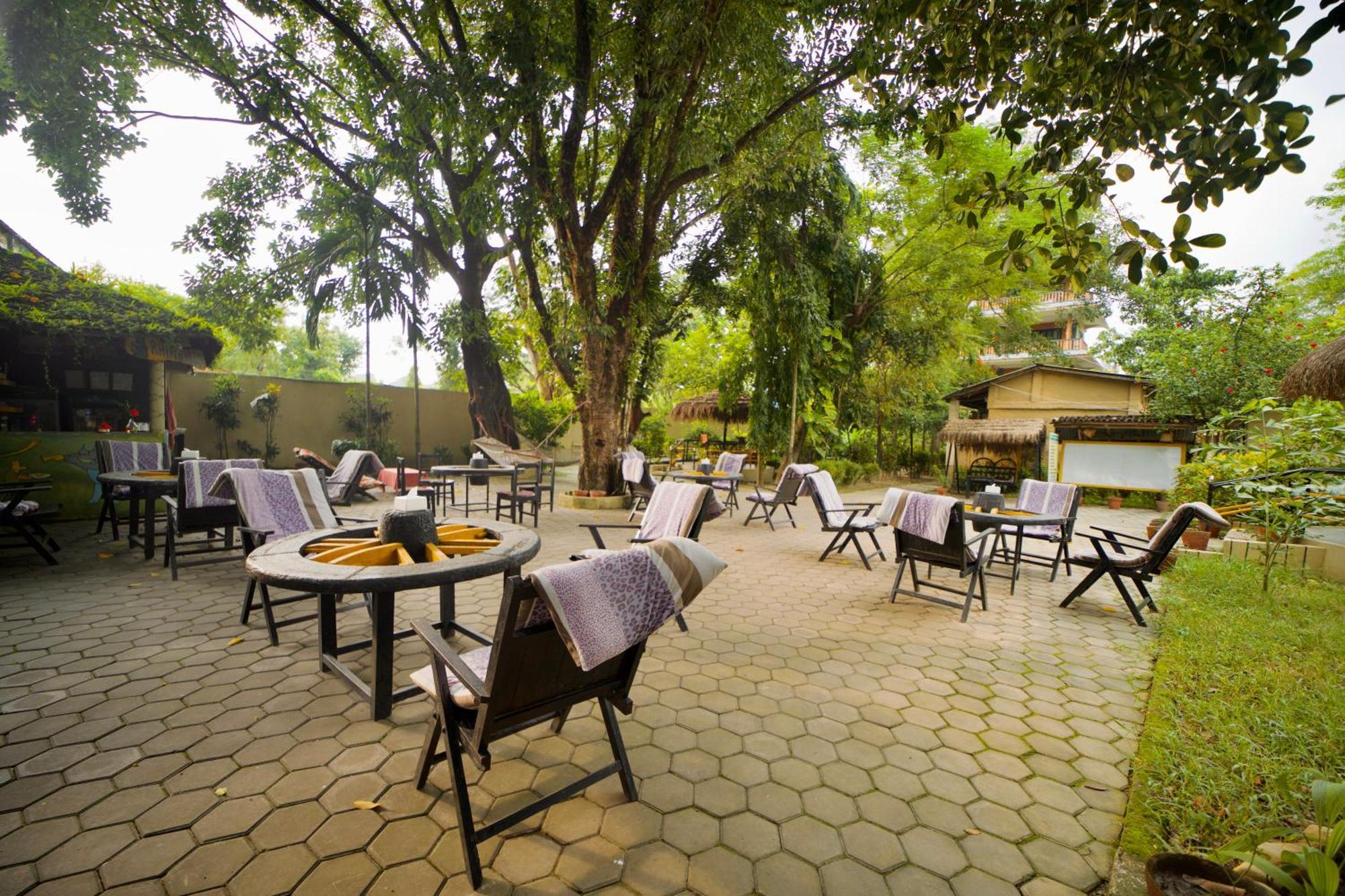 Chitwan Gaida Lodge - Animal Lovers & Birdwatchers Paradise سوراها المظهر الخارجي الصورة